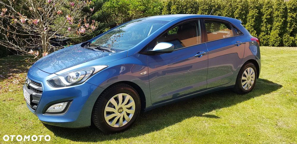 Hyundai i30 blue 1.4 Classic - 10