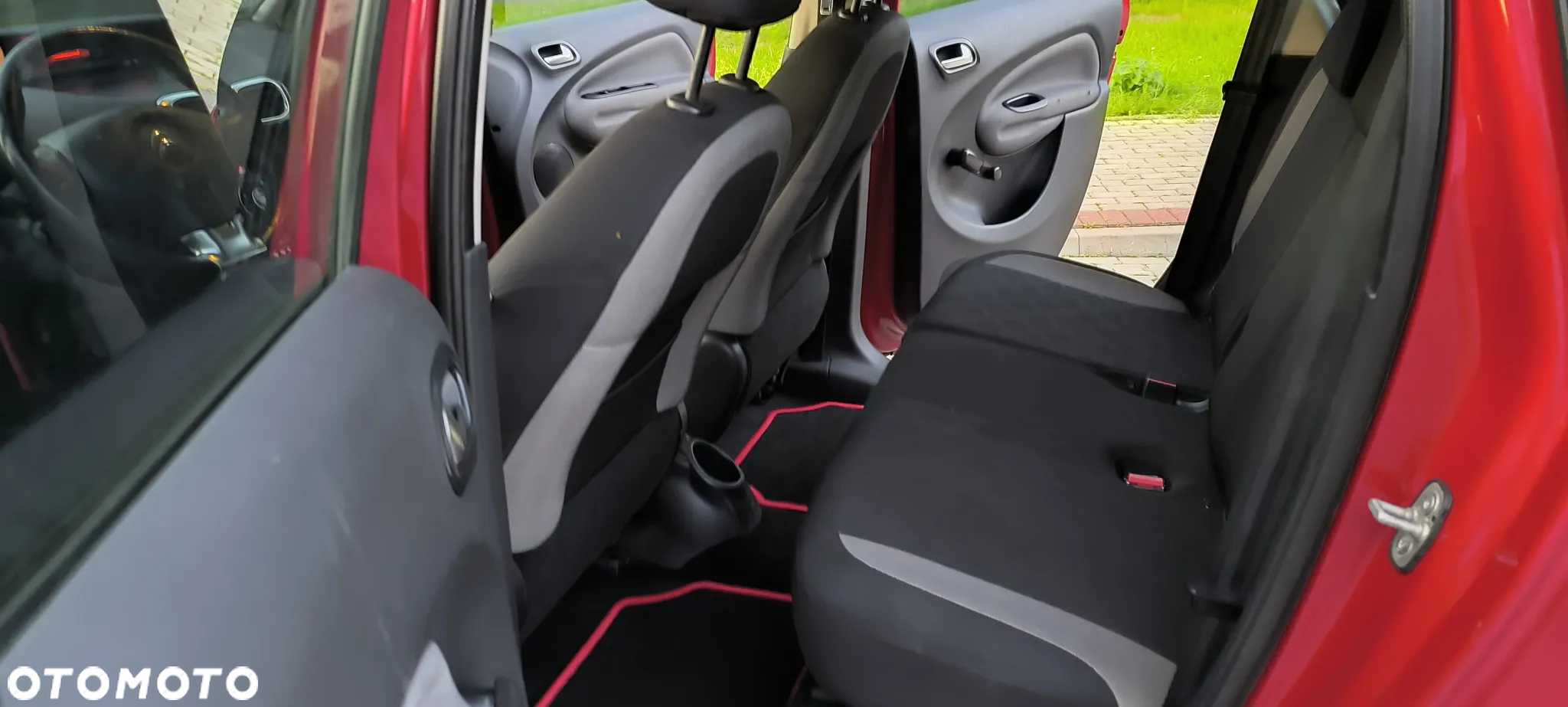 Citroën C3 Picasso 1.6 HDi Seduction - 12