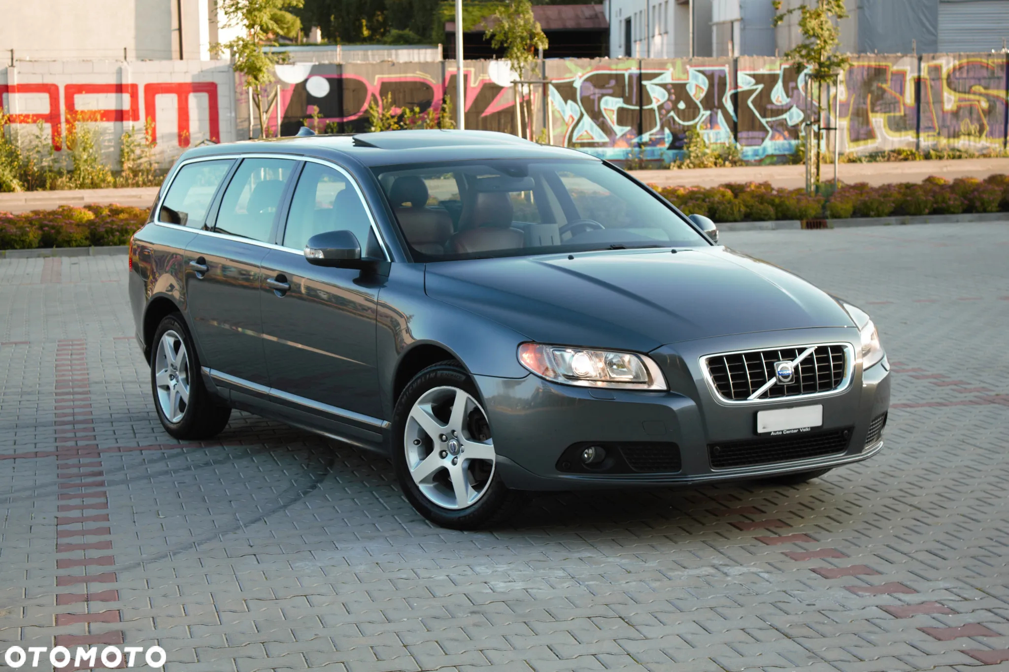 Volvo V70 2.5T Kinetic - 3
