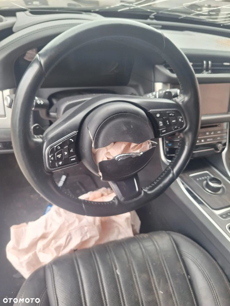 JAGUAR XF II X260 2.0D 4x4 180 KM CAŁY NA CZĘŚCI - 3