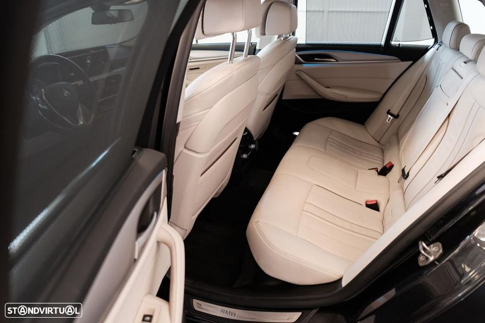 BMW 530 e Aut. Luxury Line - 9