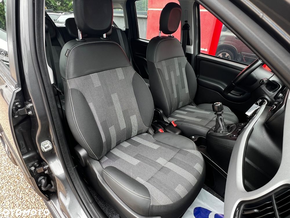 Fiat Panda 1.2 Start&Stop City Cross - 23
