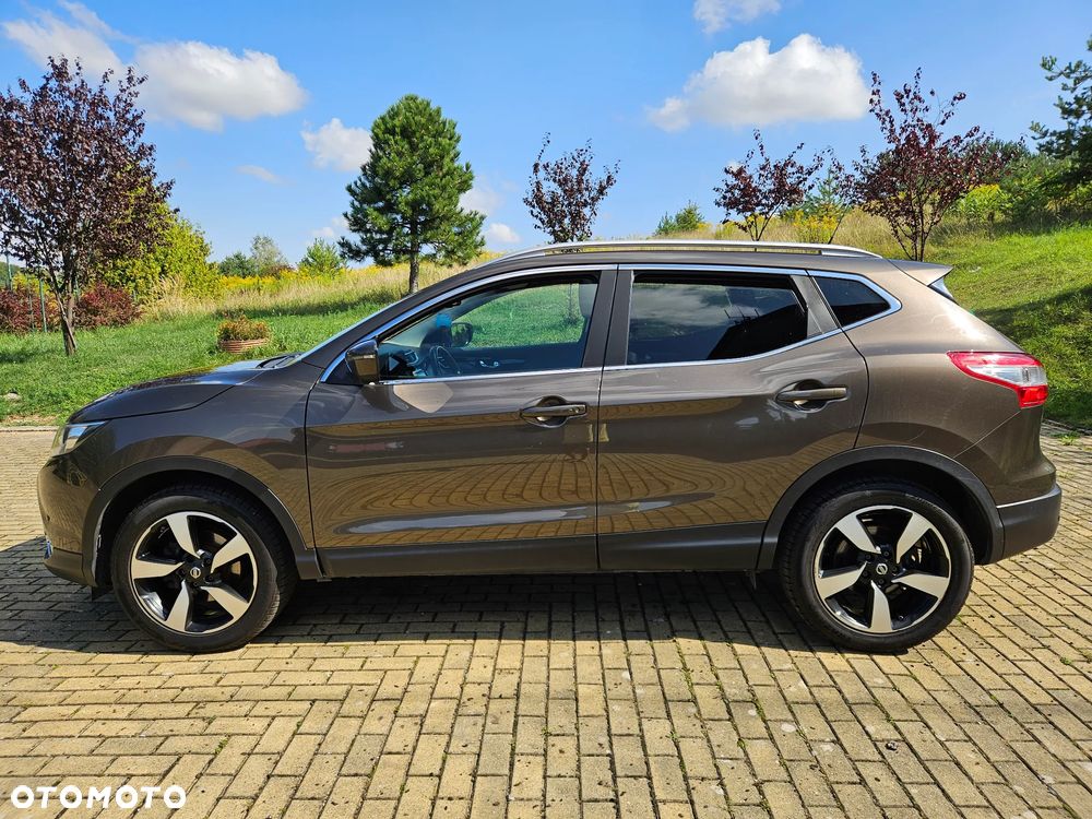 Nissan Qashqai 1.2 DIG-T N-Connecta EU6 - 12