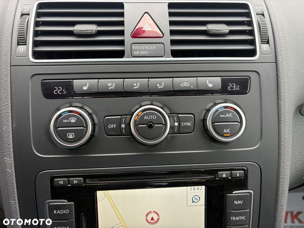 Volkswagen Touran 1.4 TSI Life - 25