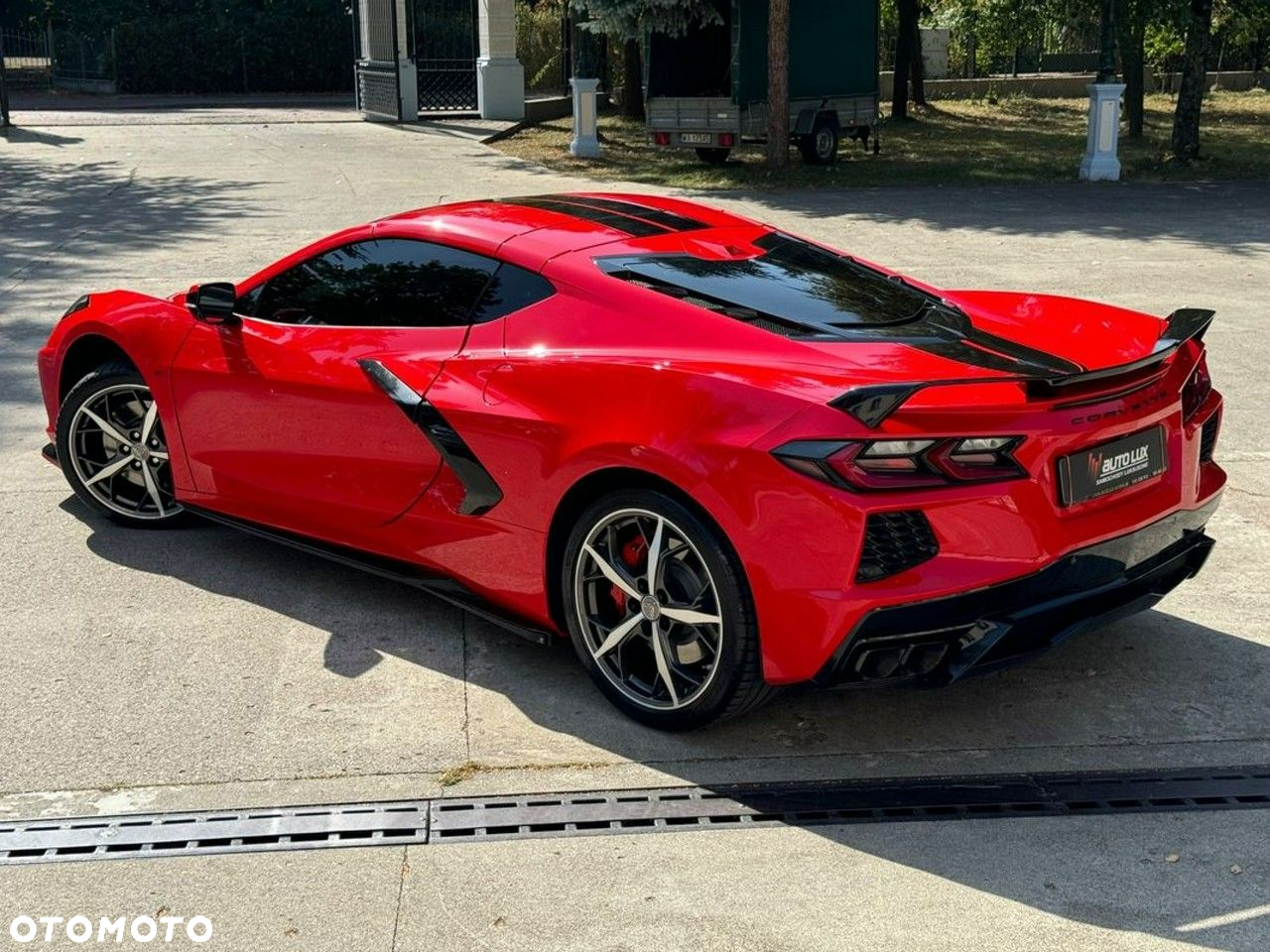 Chevrolet Corvette - 6