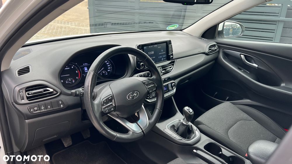 Hyundai i30 1.6 CRDI Prime - 8