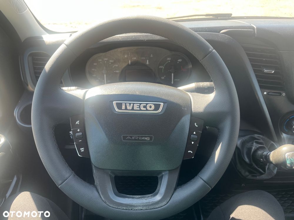 Iveco 35C15 Brygadówka Wywrot HDS - 27
