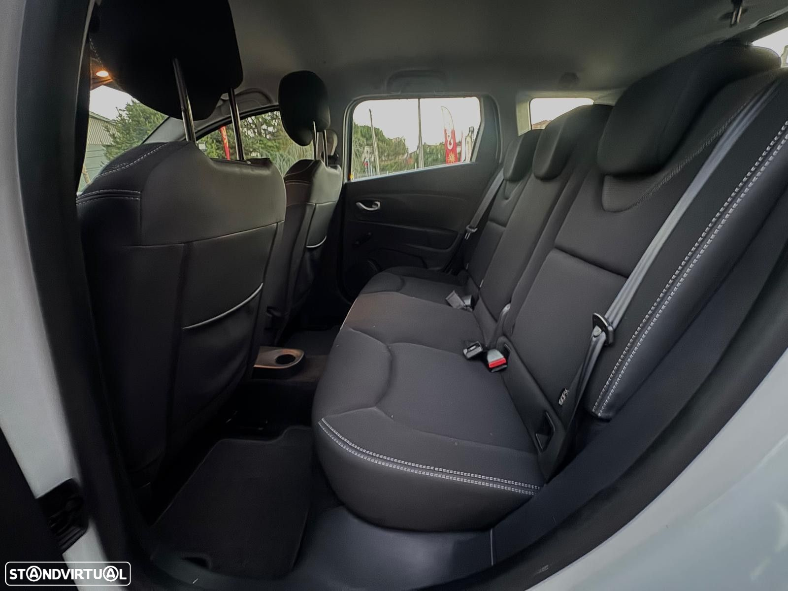 Renault Clio Sport Tourer 0.9 TCe Limited - 7