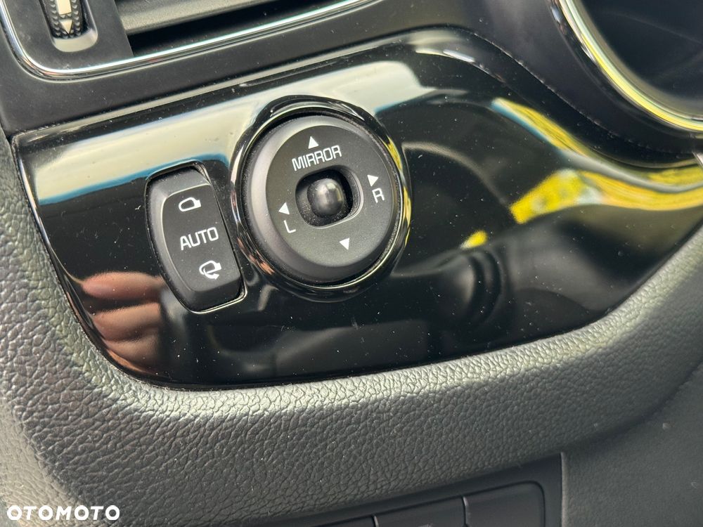 Kia Ceed 1.6 GDI Platinum Edition - 34