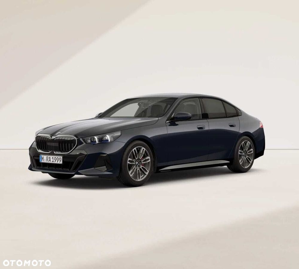 BMW Seria 5 520d xDrive mHEV M Sport - 2