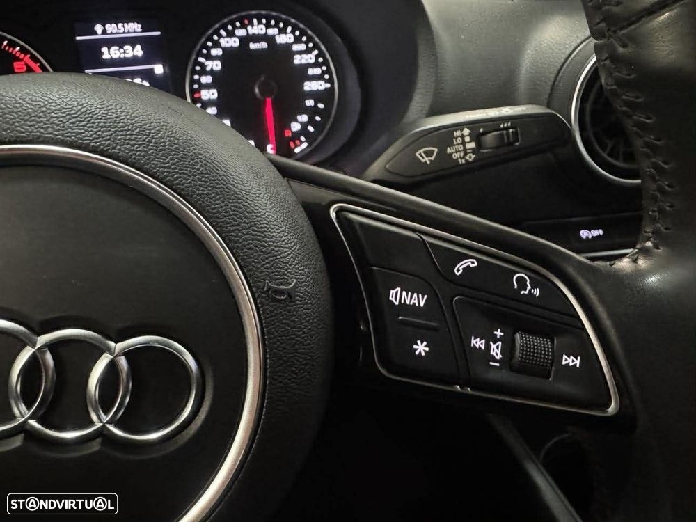 Audi A3 Sportback 1.6 TDI Design - 14