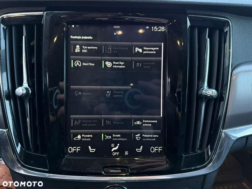 Volvo V90 T5 Momentum - 27