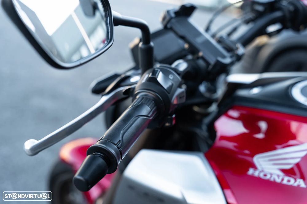 Honda CBR - 13