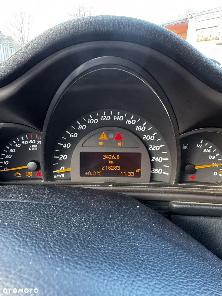 Mercedes-Benz Klasa C 230 Kompressor Sport - 7