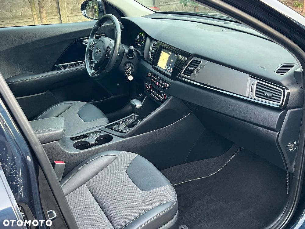 Kia Niro - 24
