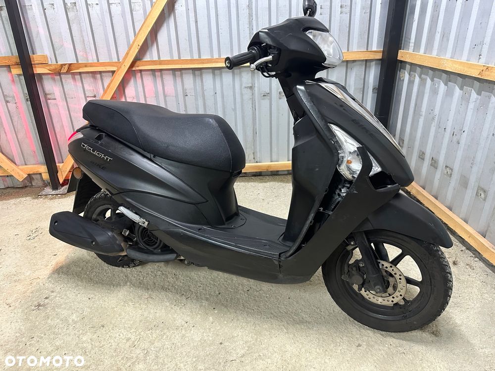 Yamaha XC - 12