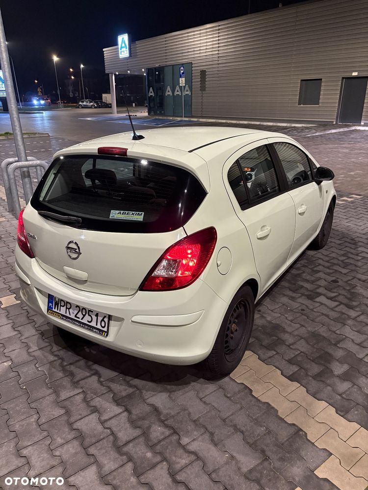 Opel Corsa 1.2 16V Enjoy - 12