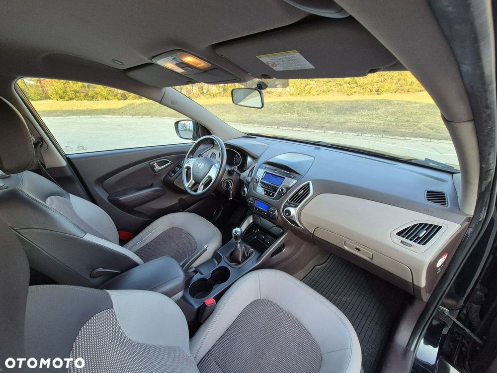 Hyundai ix35 1.6 GDI Premium 2WD - 17