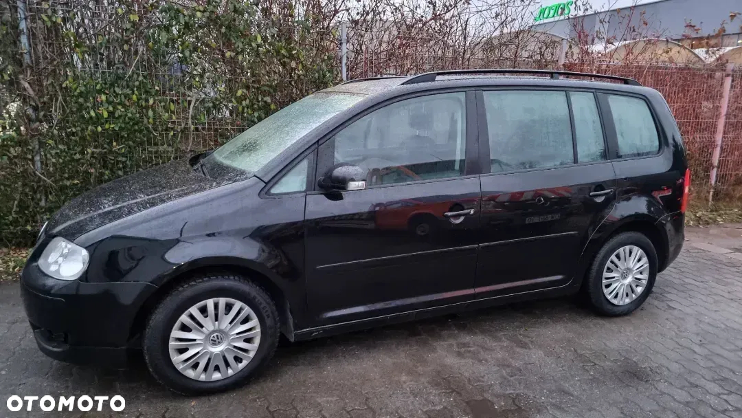 Volkswagen Touran 2.0 FSI Highline Tiptr - 13
