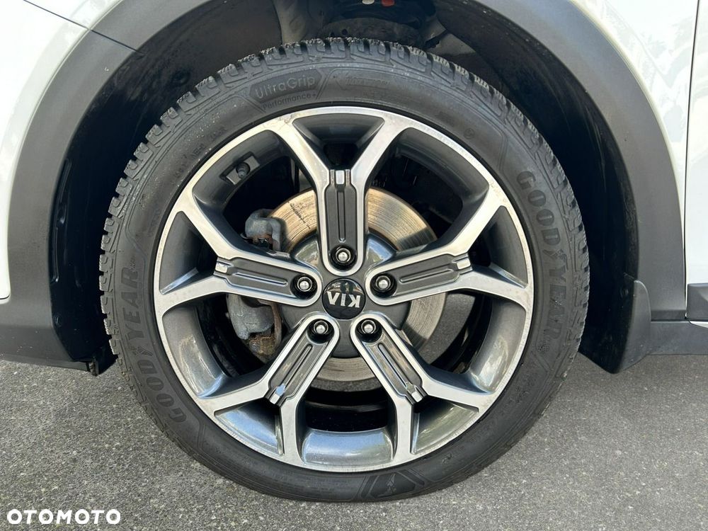 Kia XCeed - 9