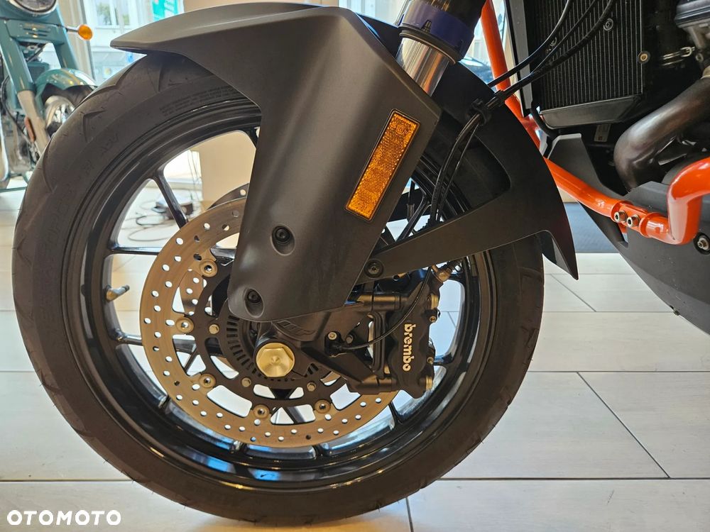 KTM Super Adventure - 18