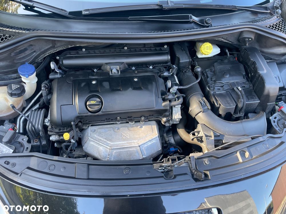 Peugeot 207 120 VTi Premium - 33