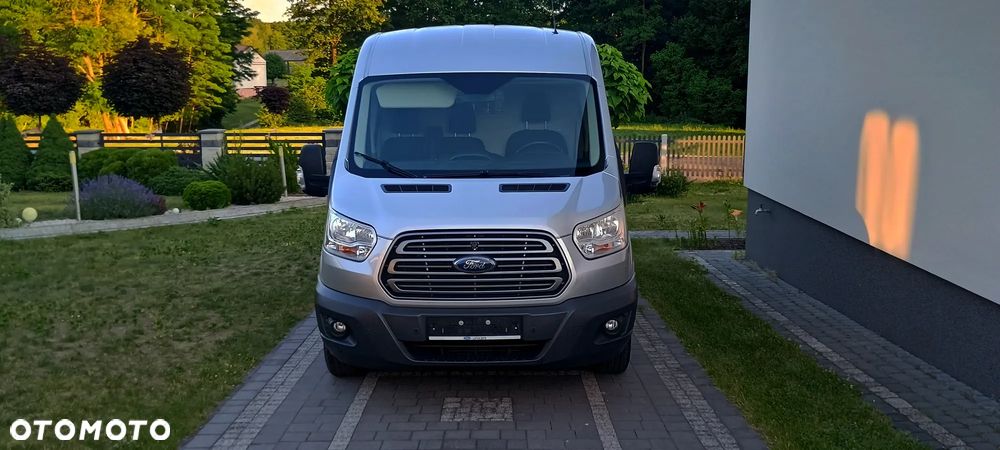 Ford Transit - 1
