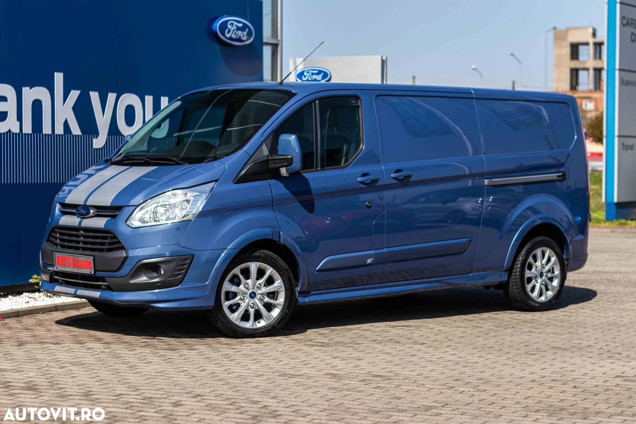 Ford Custom Van Sport 290 LWB - 4