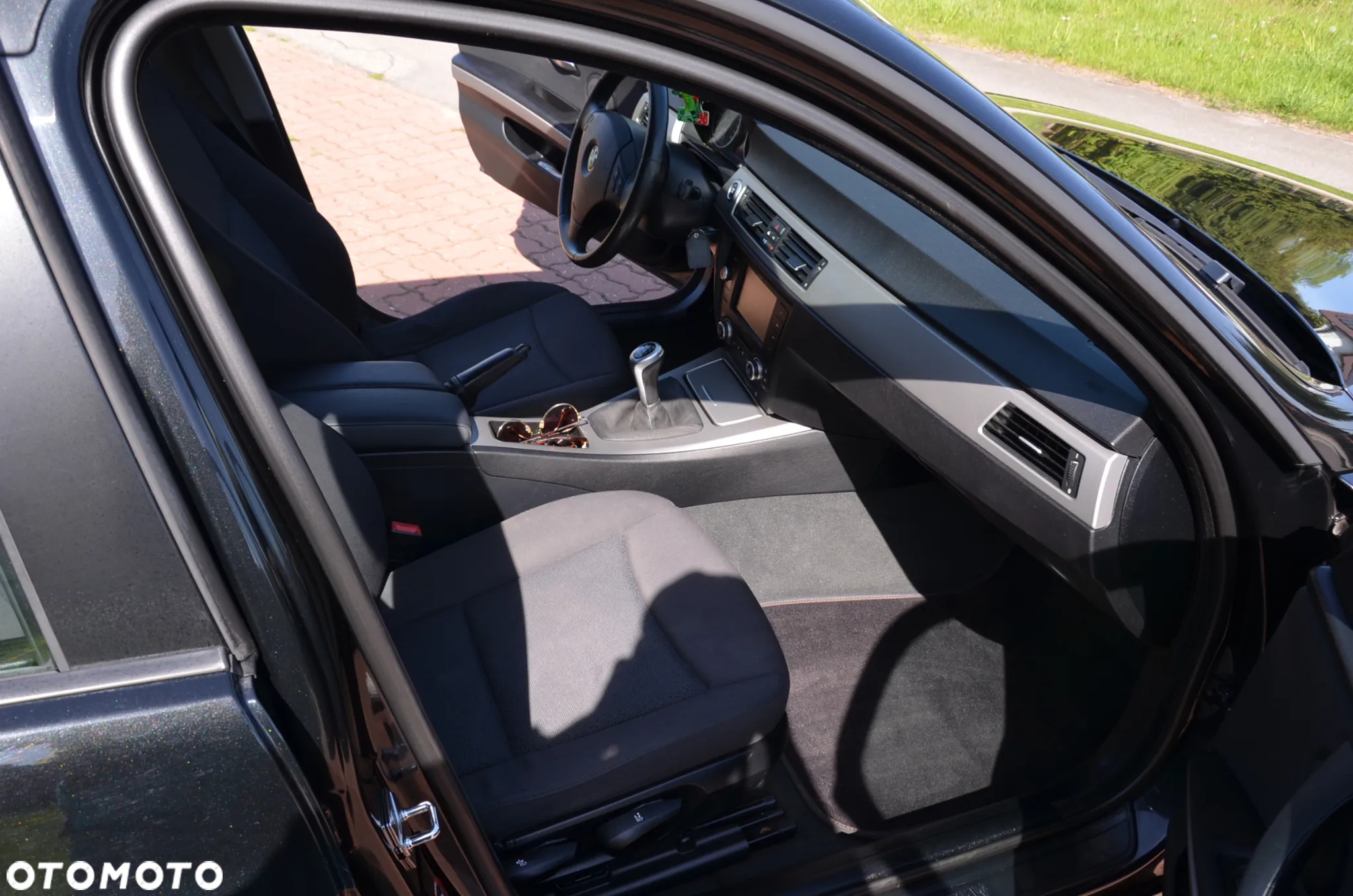 BMW Seria 3 320d - 24
