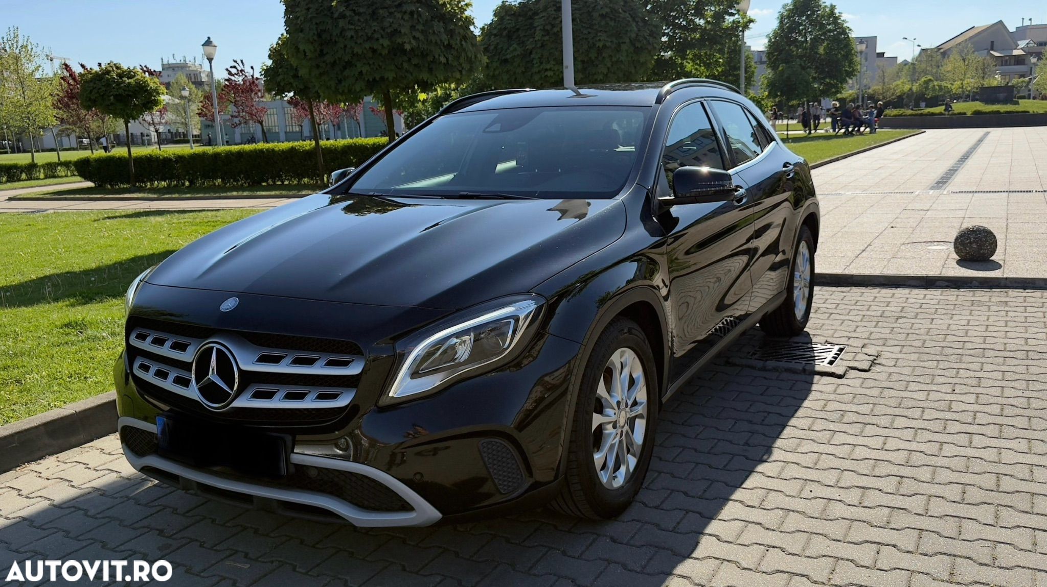 Mercedes-Benz GLA 180 (CDI) d 7G-DCT Style - 1