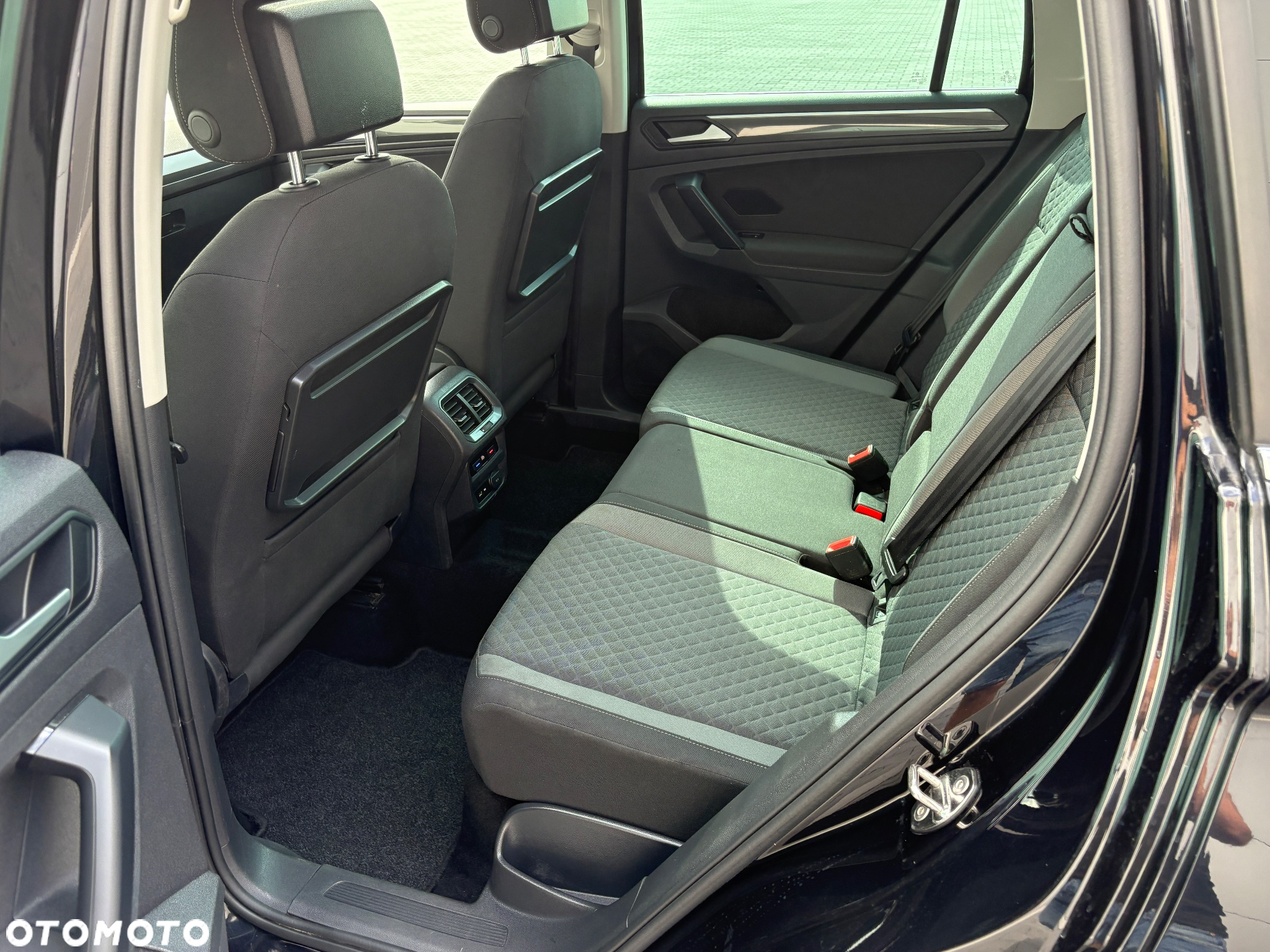 Volkswagen Tiguan 1.5 TSI ACT OPF Comfortline - 20