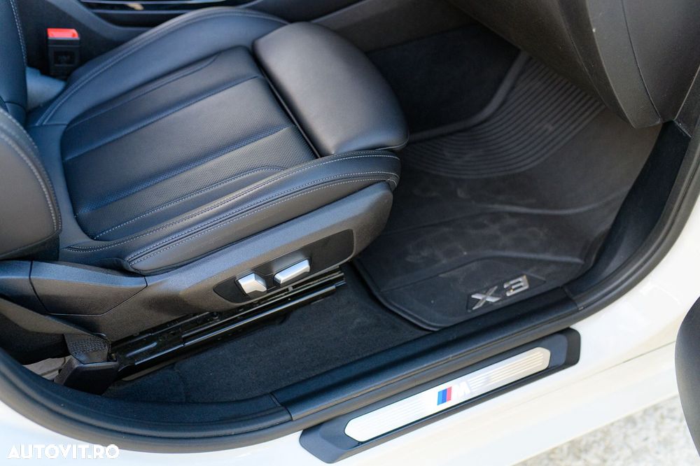 BMW X3 xDrive30i AT - 12