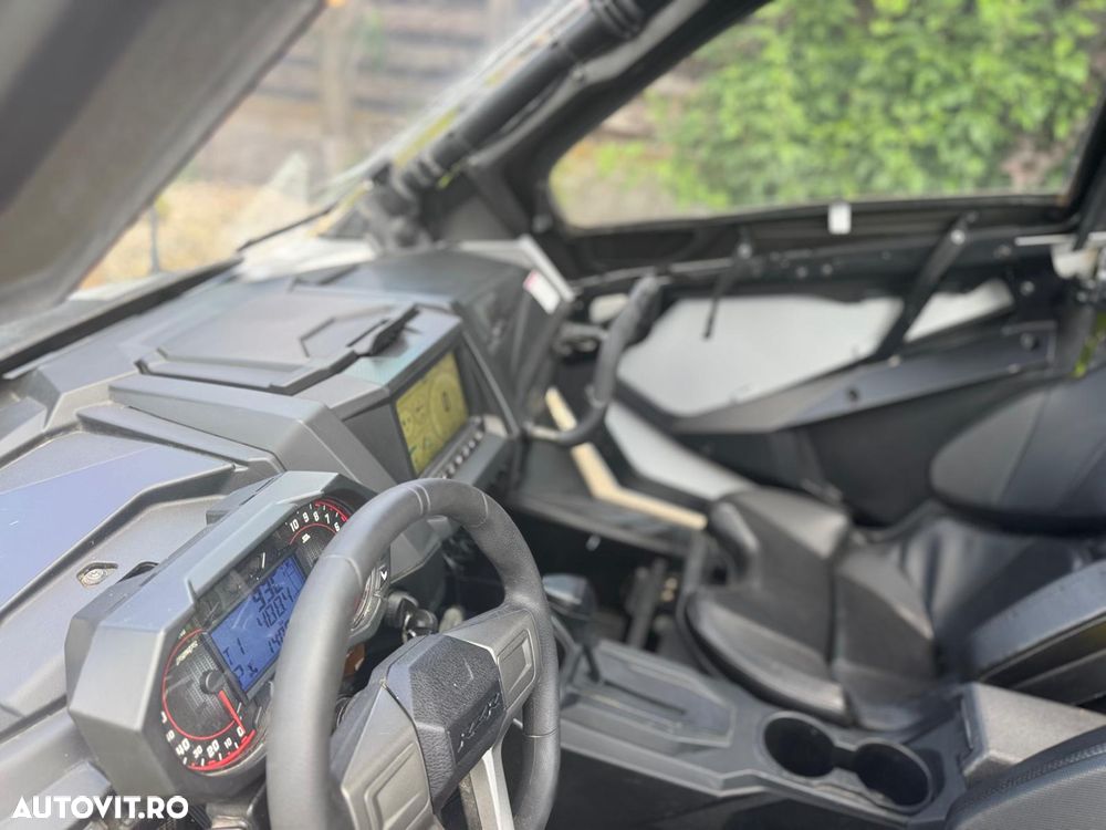 Polaris Ranger XP - 15