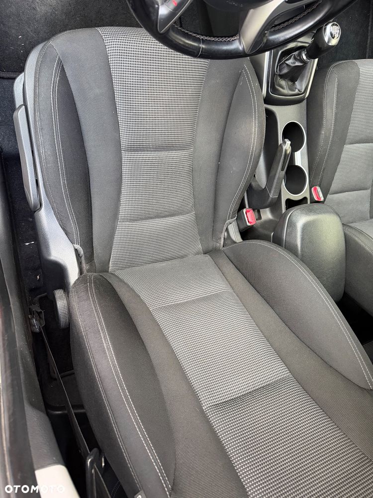 Hyundai i30 1.4 CRDi Advantage - 15