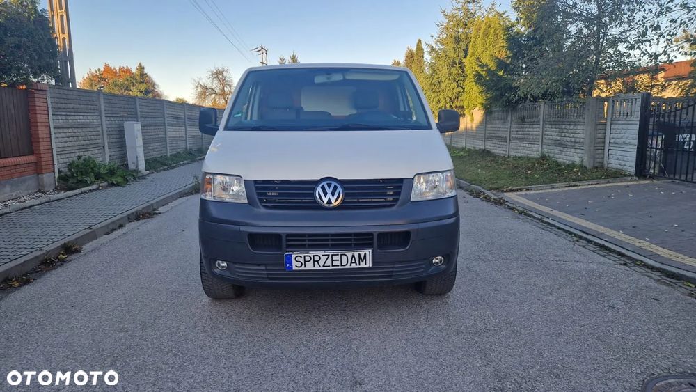 Volkswagen TRANSPORTER T5 - 2