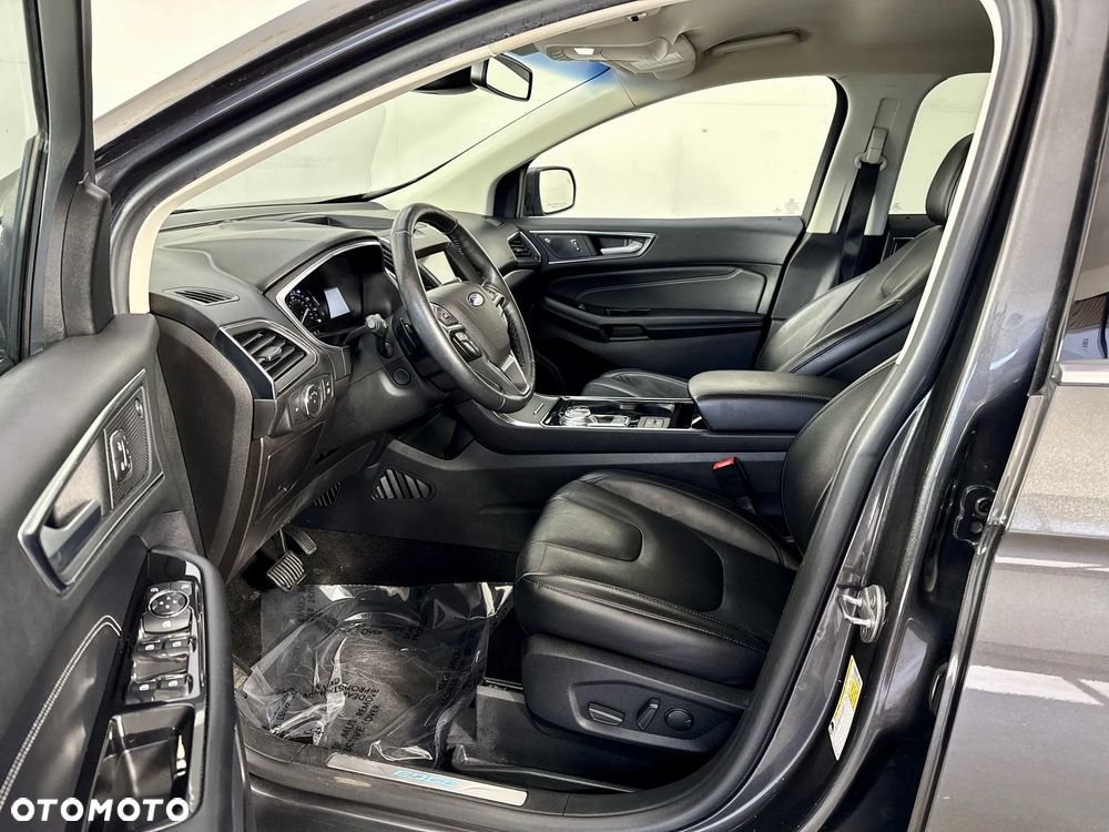 Ford Edge - 19