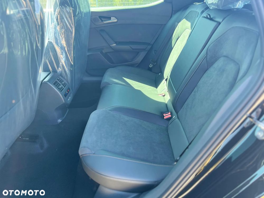 Cupra Leon 1.5 eTSI mHEV DSG - 12