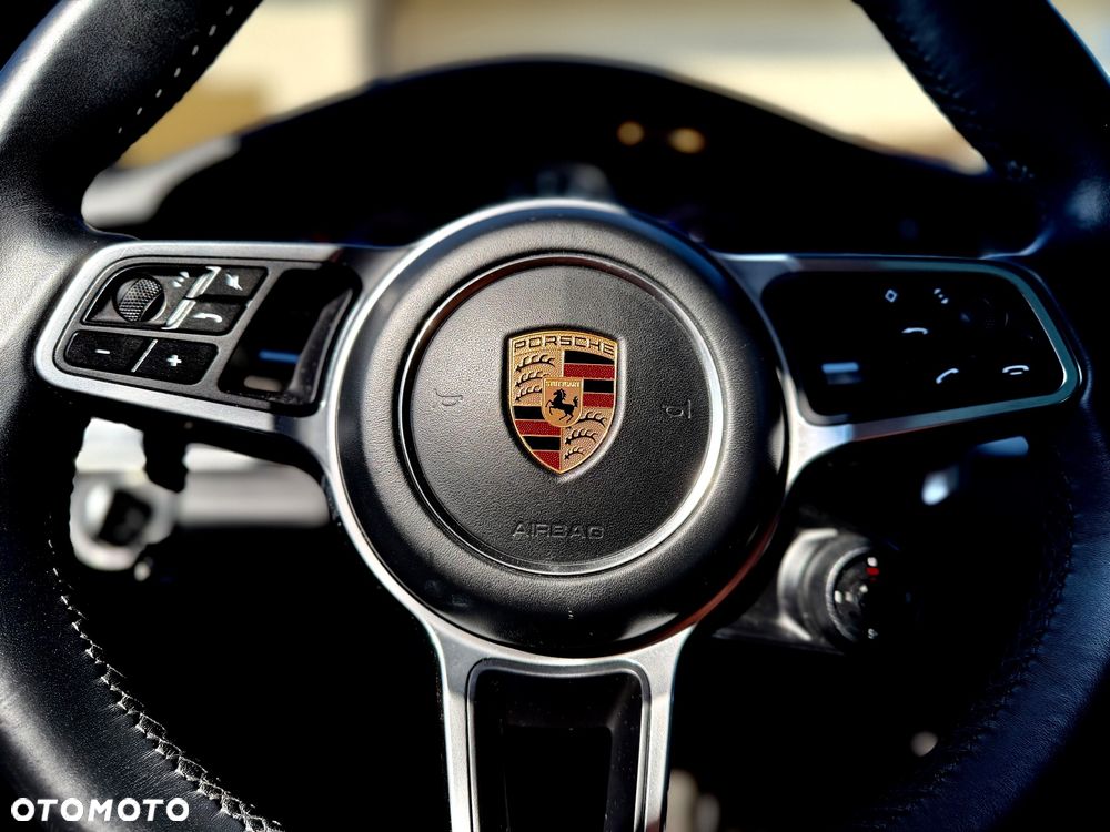 Porsche Panamera Turbo - 11