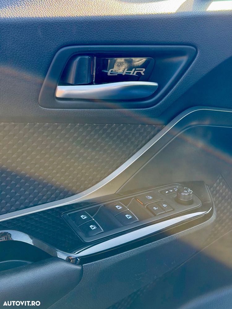 Toyota C-HR 1.8 HSD 4x2 CVT C-ult LED - 5