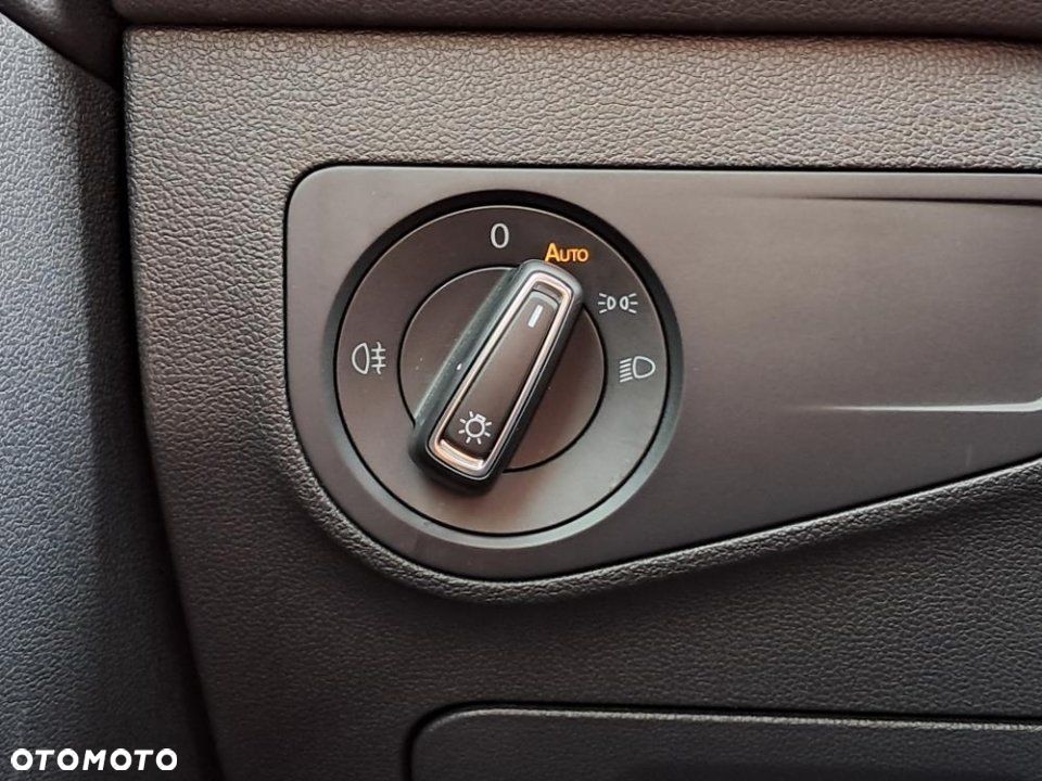 Volkswagen Tiguan - 24