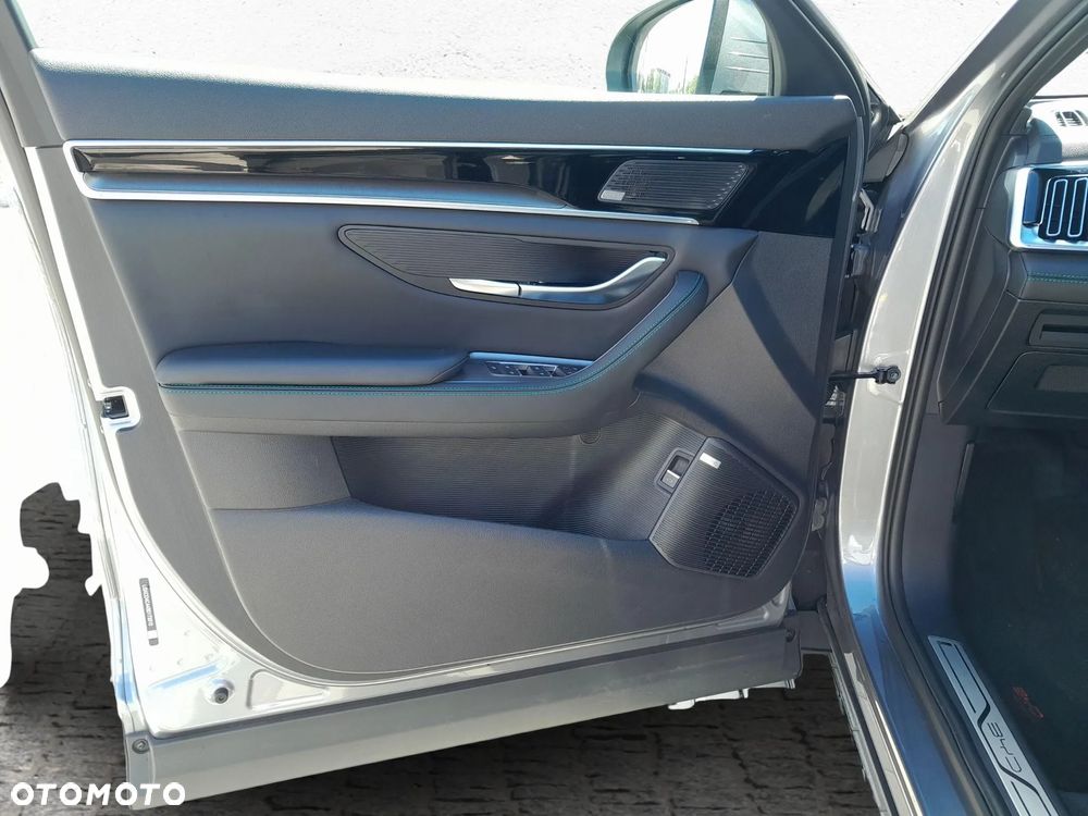 BYD Seal U AWD Design - 10