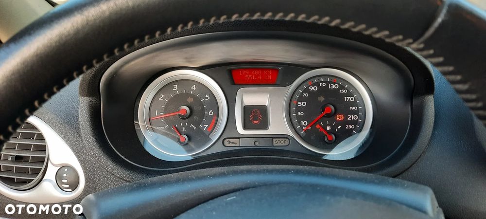Renault Clio - 3