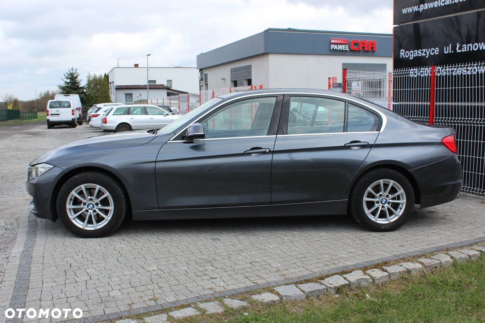 BMW Seria 3 320i Sport-Aut - 7