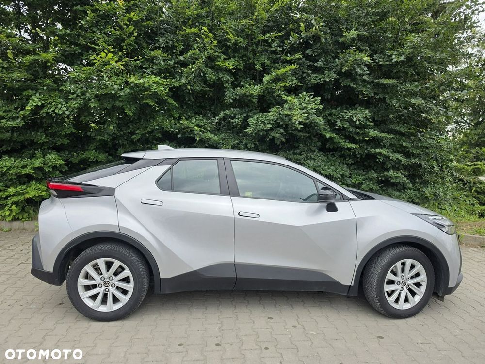 Toyota C-HR - 7