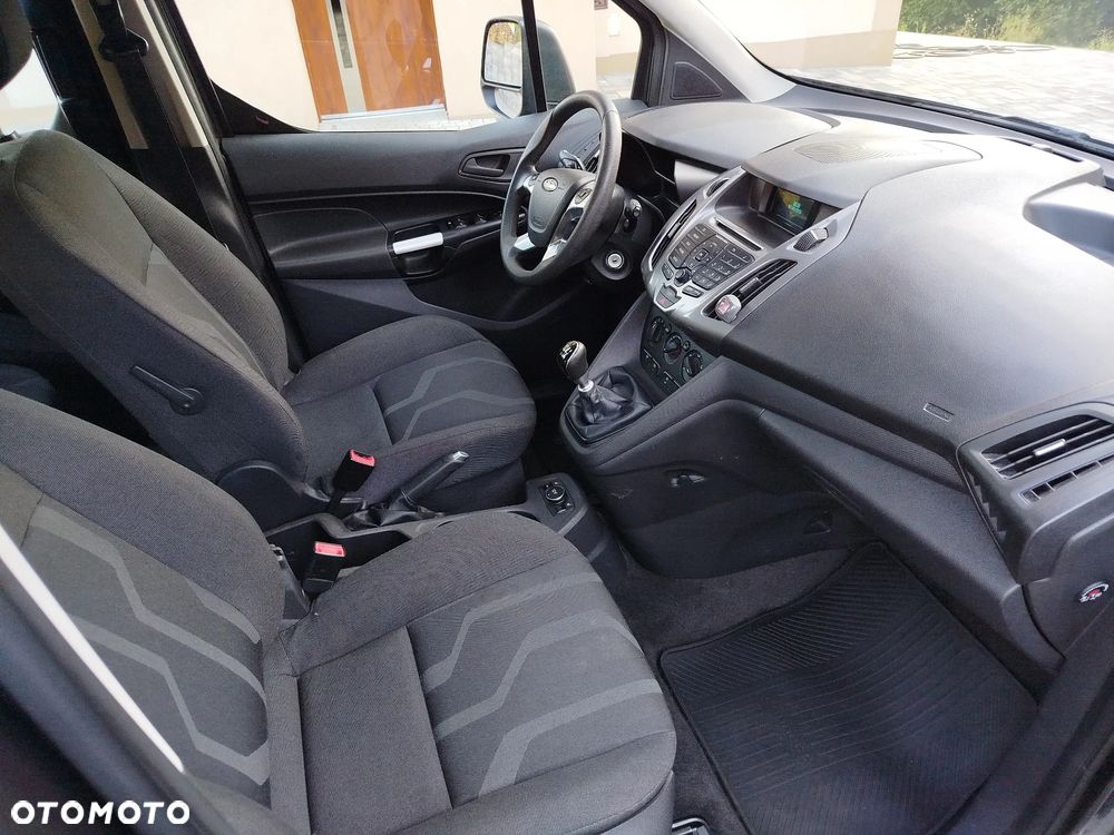 Ford Tourneo Connect Grand 1.5 TDCi Start/Stop Titanium - 8