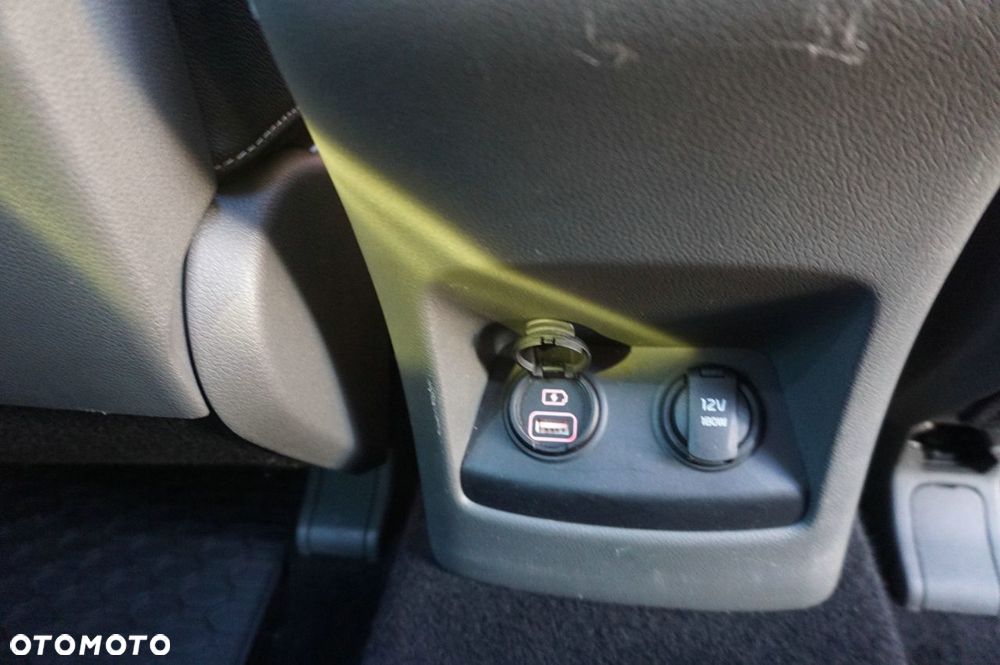 Kia Sportage 2,0 CRDI AWD Platinum - 34