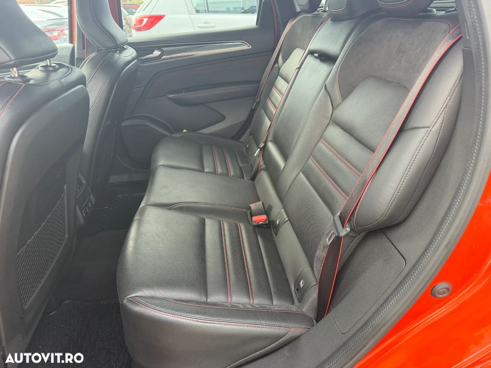 Renault Arkana E-TECH RS Line - 9