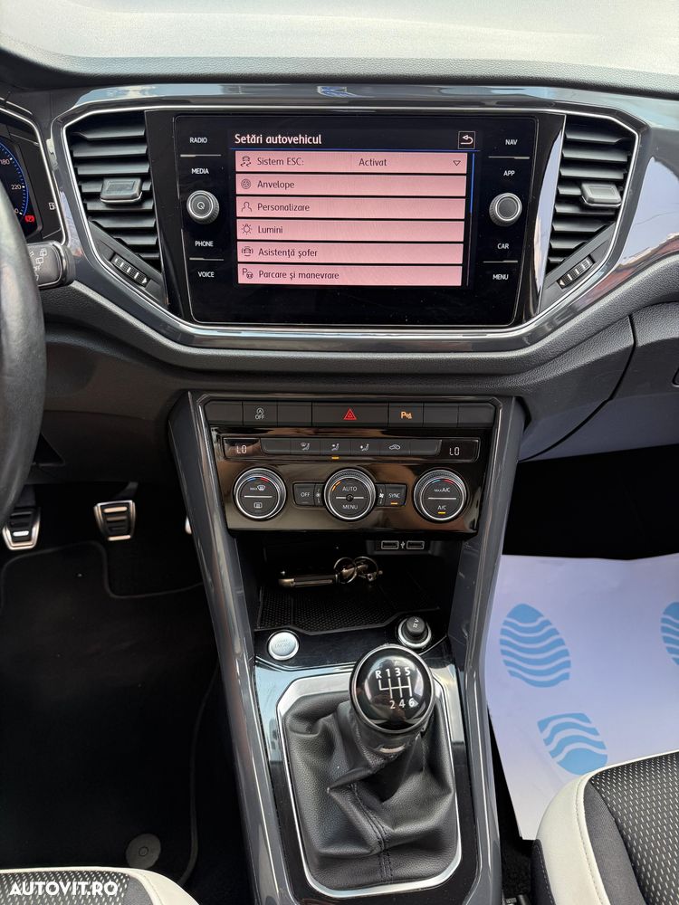 Volkswagen T-Roc 1.5 TSI ACT OPF Sport - 35