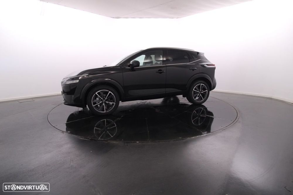Nissan Qashqai 1.3 DIG-T Tekna SKY - 2
