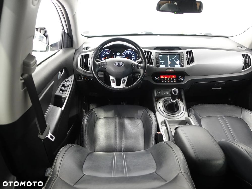 Kia Sportage 1.6 GDI 2WD ISG Dream-Team Edition - 28